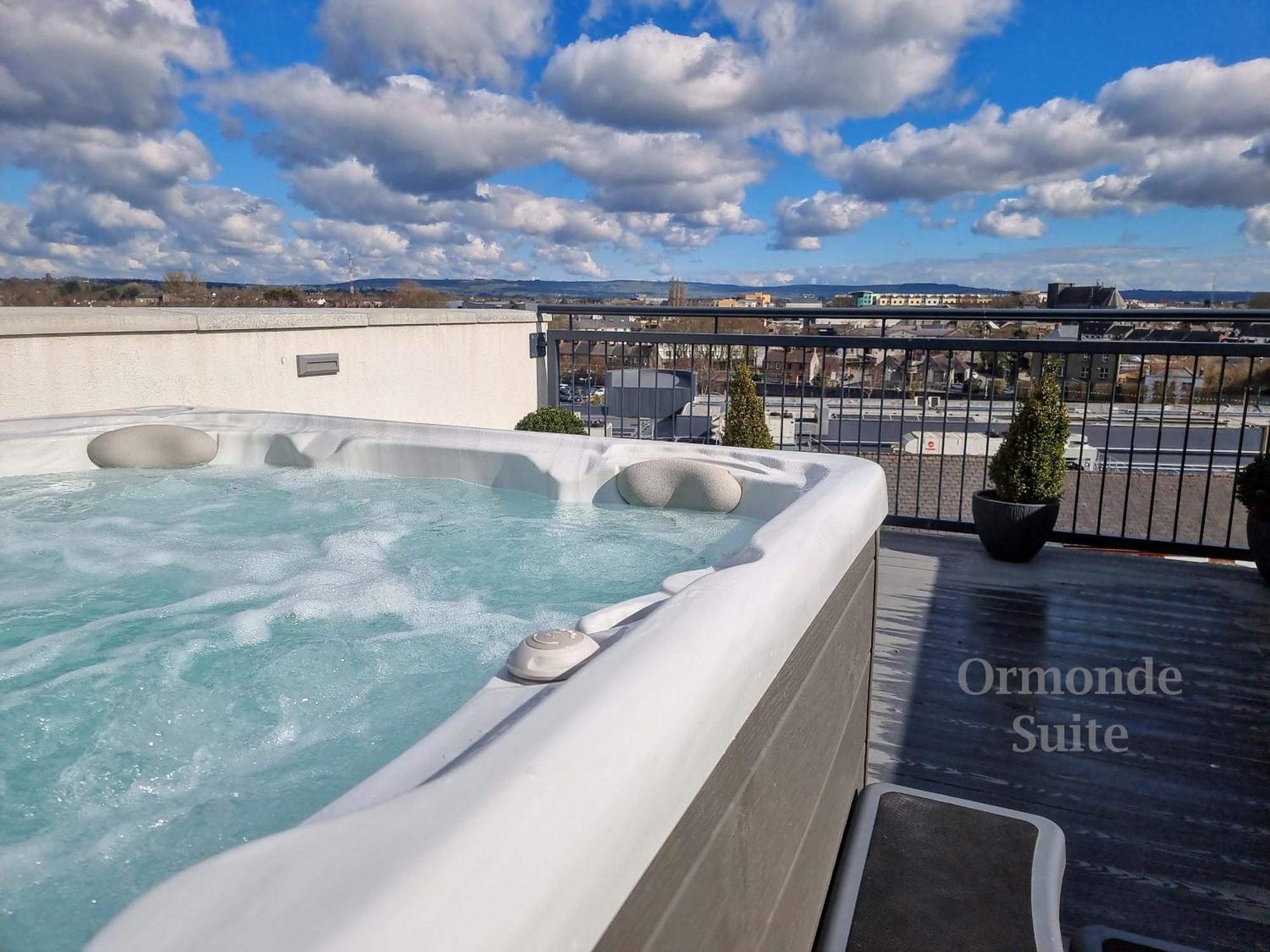 Kilkenny Suites Extérieur photo